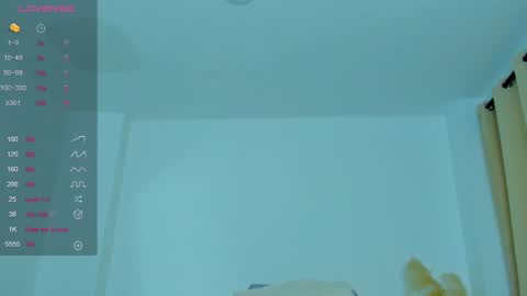 Snapshot of hanna_connorss chatting on 13, 2, 2025 hanna_connorss online show from 13, 2, 2025