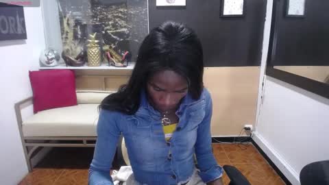 hanna_lamber online show from 11, 3, 2025