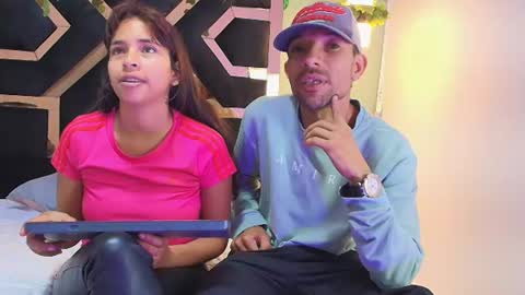 HANNA Y SEBAS online show from 25, 6, 2026