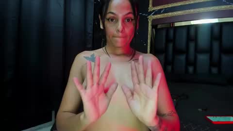 Snapshot of hanna_slut chatting on 8, 1, 2025 EVA online show from 8, 1, 2025