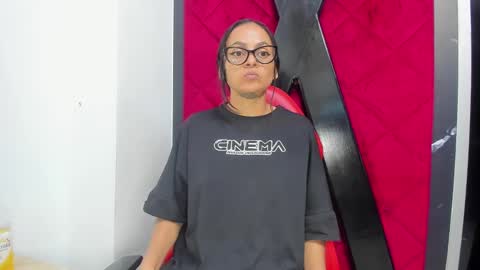 Snapshot of hanna_slut chatting on 11, 1, 2025 EVA online show from 11, 1, 2025