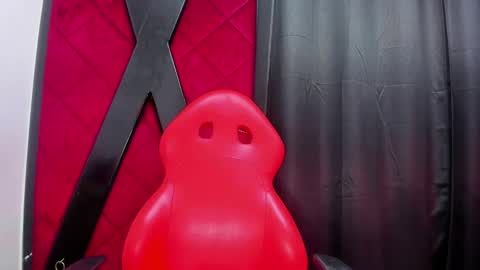 Snapshot of hanna_slut chatting on 12, 1, 2025 EVA online show from 12, 1, 2025