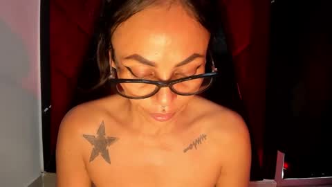 Snapshot of hanna_slut chatting on 3, 2, 2025 EVA online show from 3, 2, 2025