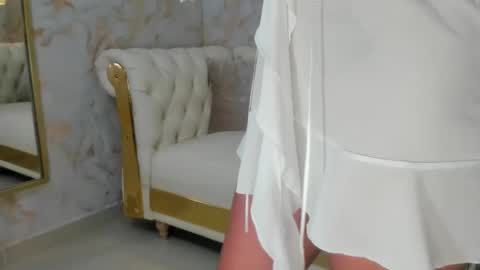 Snapshot of hanna_slut chatting on 1, 10, 2025 EVA online show from 1, 10, 2025