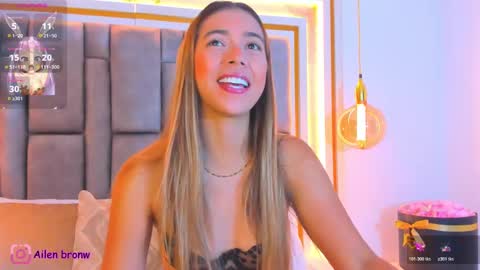 Snapshot of hannabronw chatting on 24, 10, 2025 Eliana online show from 24, 10, 2025