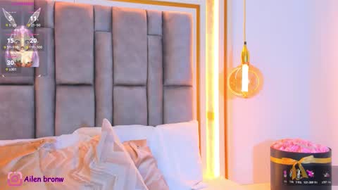 Snapshot of hannabronw chatting on 5, 11, 2025 Eliana online show from 5, 11, 2025