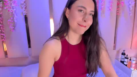 hannacollins_2 online show from 27, 2, 2026