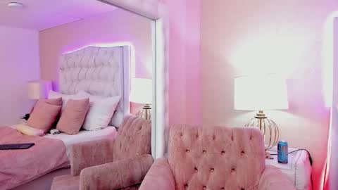 HannaDawsons online show from 22, 1, 2025