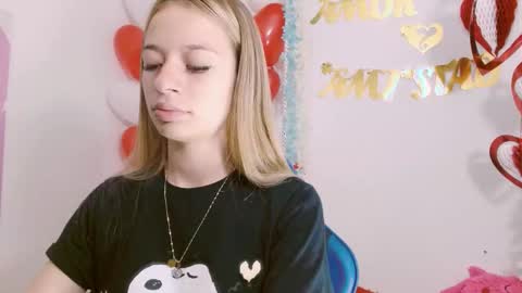 Hannah 027 online show from 12, 9, 2025