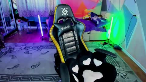 Hannah online show from 21, 2, 2025