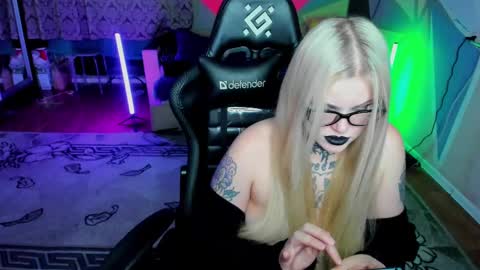 Hannah online show from 25, 2, 2025