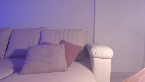 Snapshot of hannahdavisx chatting on 9, 7, 2026 Hannah online show from 9, 7, 2026