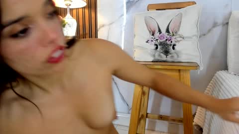 Hannahill69 online show from 6, 1, 2025