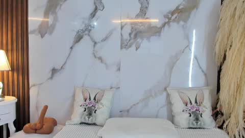 Hannahill69 online show from 5, 3, 2025