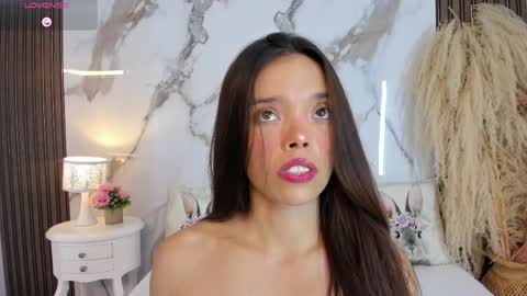 Hannahill69 online show from 7, 4, 2026