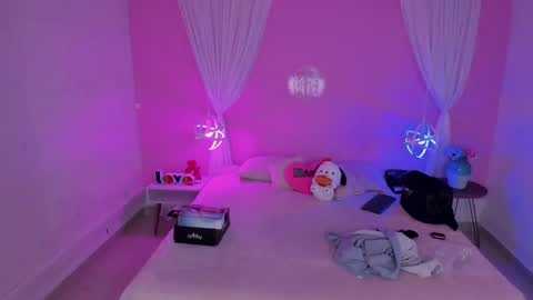 Hannah online show from 22, 2, 2025