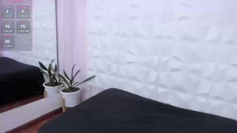 hannahtoons_ online show from 11, 9, 2025