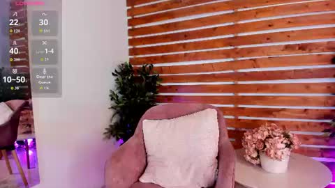 Hanna Williams  online show from 13, 6, 2026