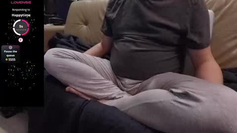 hansomeman2015 online show from 6, 2, 2025