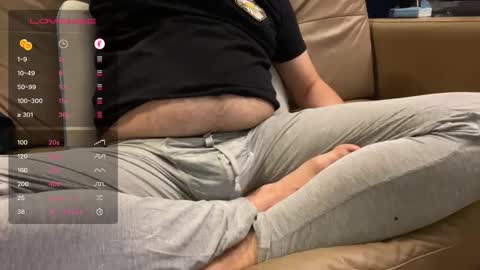 hansomeman2015 online show from 16, 12, 2025