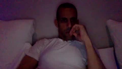 Snapshot of happy2334 chatting on 3, 6, 2026 skysky6969 online show from 3, 6, 2026