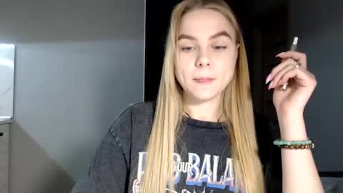 happy_fox_ online show from 27, 12, 2024