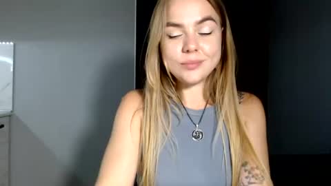 Snapshot of happy_fox_ chatting on 21, 7, 2026 happy_fox_ online show from 21, 7, 2026