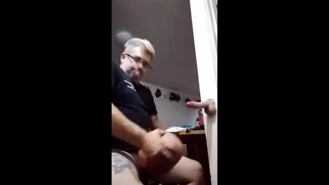 Snapshot of happydick69a chatting on 31, 1, 2026 happydick69a online show from 31, 1, 2026