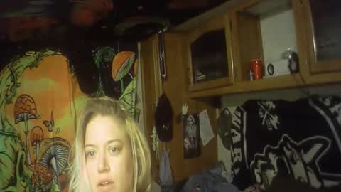 happygirl4444 online show from 18, 3, 2026