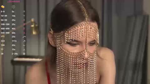 Evy  online show from 14, 10, 2025