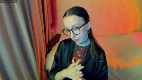 Stephanie online show from 7, 11, 2025