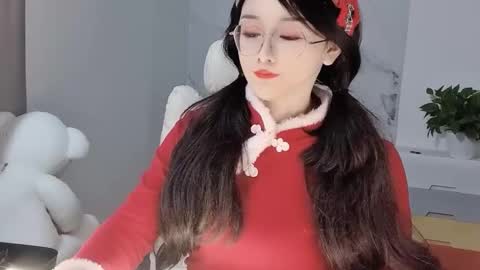 Snapshot of happysweetie168 chatting on 21, 2, 2025 Daisy online show from 21, 2, 2025