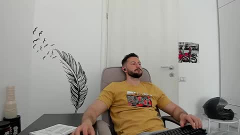 Hard Cock online show from 25, 5, 2026
