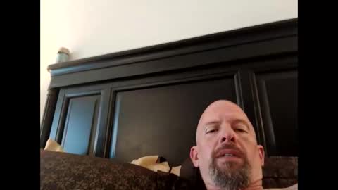 Snapshot of hard_insomnia chatting on 26, 3, 2026 HornyHubby online show from 26, 3, 2026