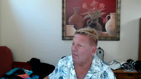 Steele and Cassie online show from 24, 6, 2026