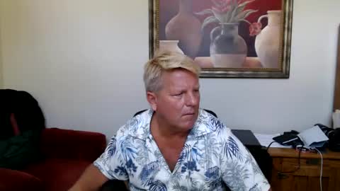 Steele and Cassie online show from 12, 7, 2026