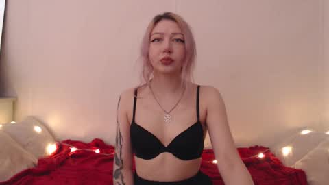 Emily online show from 3, 2, 2026