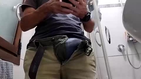 Snapshot of hardcumpleasure chatting on 28, 9, 2025 hardcumpleasure online show from 28, 9, 2025