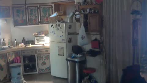 Snapshot of hardinhand44 chatting on 10, 3, 2025 john nobles online show from 10, 3, 2025