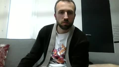 Mika online show from 3, 4, 2026