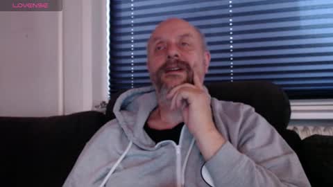 MrLazy online show from 12, 10, 2025