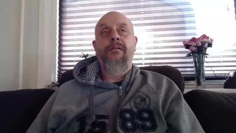 Snapshot of hardmrlazy chatting on 19, 1, 2026 MrLazy online show from 19, 1, 2026