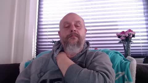 Snapshot of hardmrlazy chatting on 16, 2, 2026 MrLazy online show from 16, 2, 2026