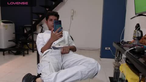 Andres Dean online show from 26, 2, 2025