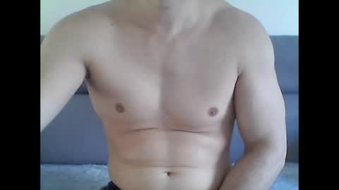 hardwanker75 online show from 17, 2, 2025