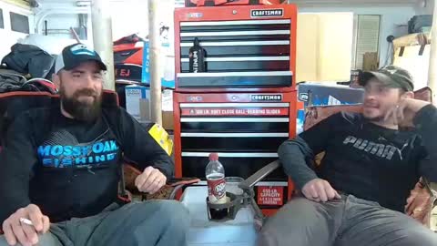 Snapshot of hardworkertn chatting on 2, 2, 2025 hardworkertn online show from 2, 2, 2025