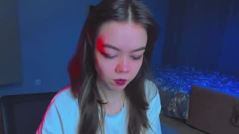 Snapshot of haribo_asmr chatting on 5, 2, 2025 Miss Hari online show from 5, 2, 2025