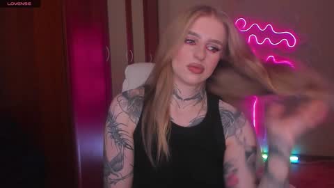 Julia online show from 7, 12, 2024