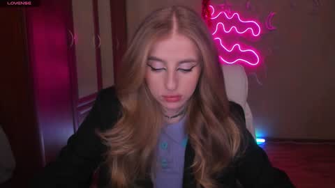 Julia online show from 25, 12, 2024