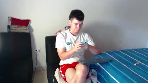 Sebastian online show from 11, 11, 2025